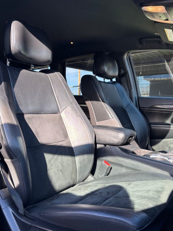 2017 Jeep Grand Cherokee Image 7