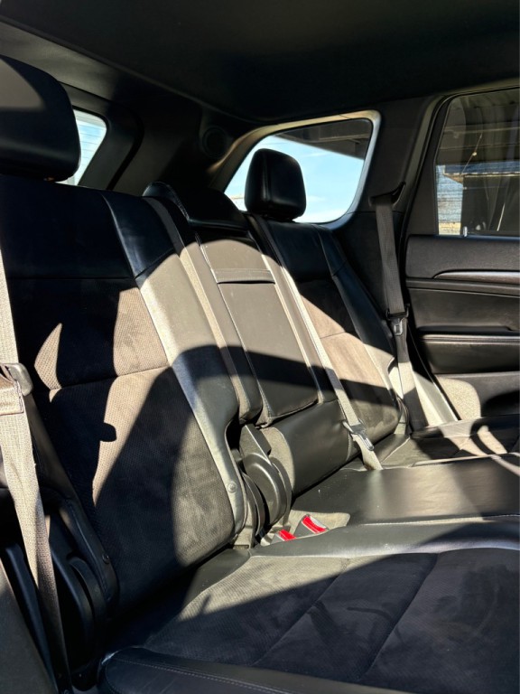 2017 Jeep Grand Cherokee Image 11