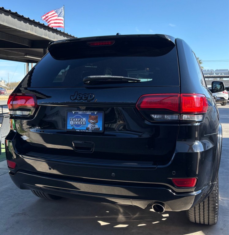 2017 Jeep Grand Cherokee Image 13