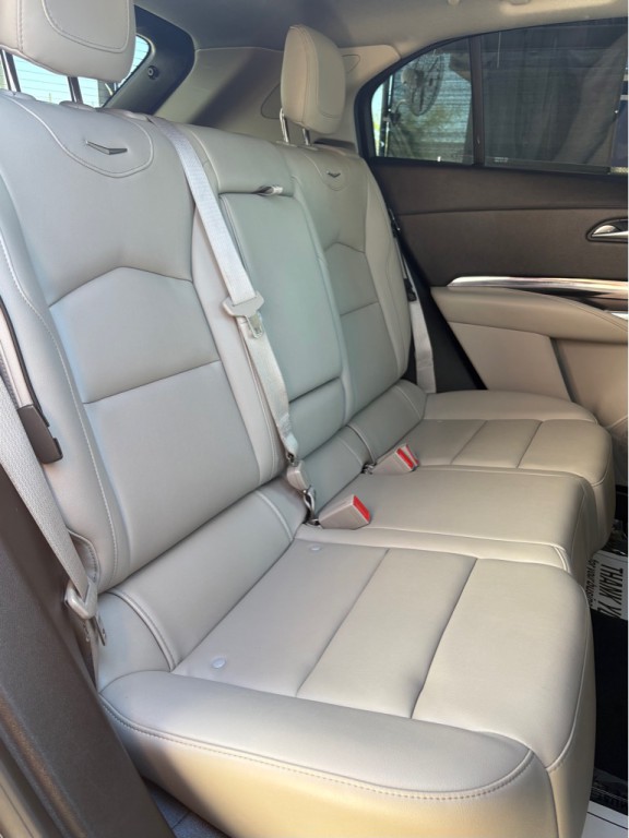 2019 Cadillac XT4 Image 8