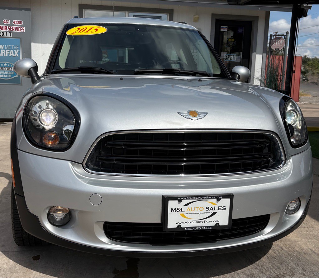 2015 MINI Cooper Image 1