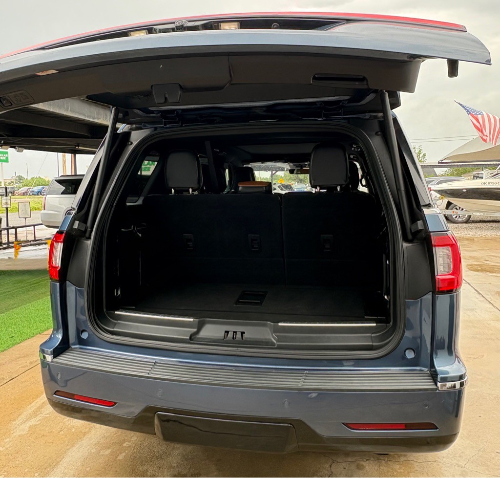2019 Lincoln Navigator Image 15