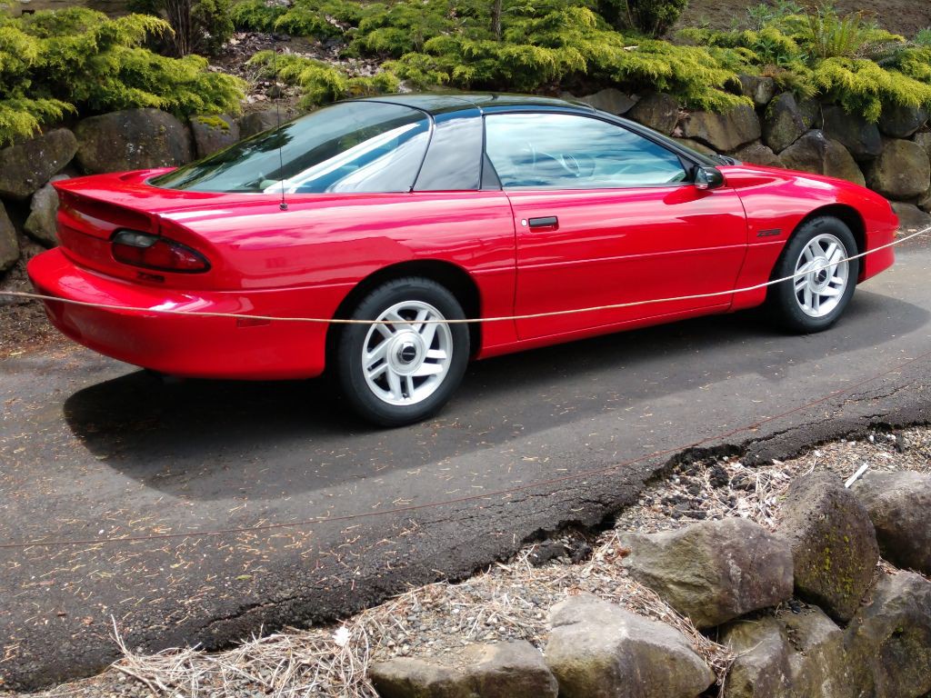 1995 Chevrolet Camaro Image 6