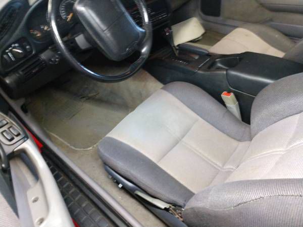 1995 Chevrolet Camaro Image 14