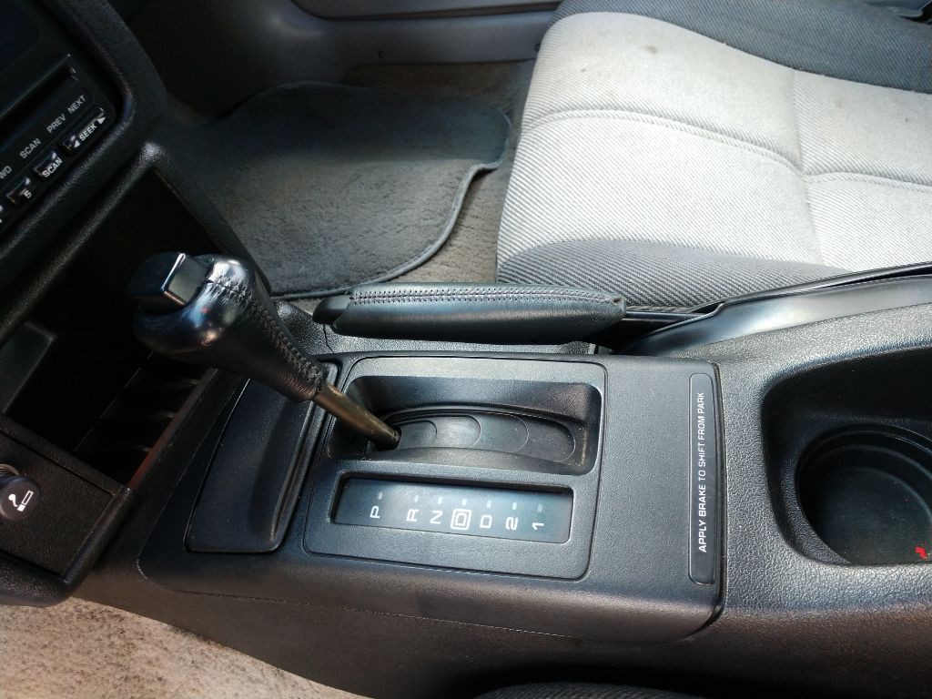 1995 Chevrolet Camaro Image 18