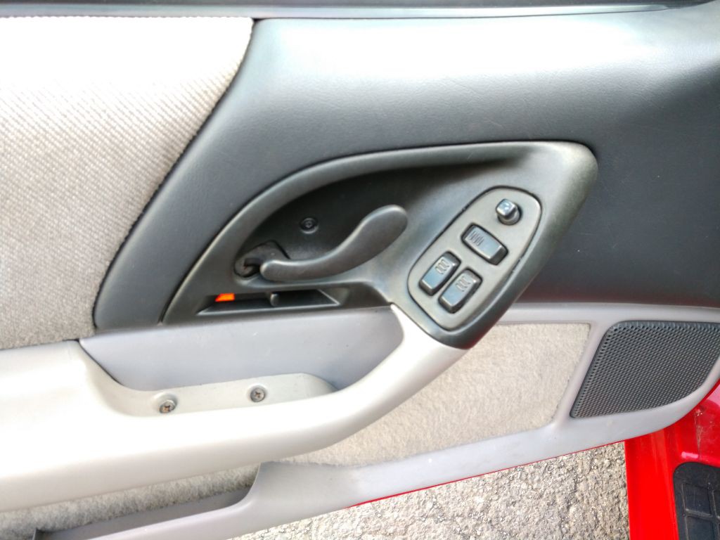 1995 Chevrolet Camaro Image 21