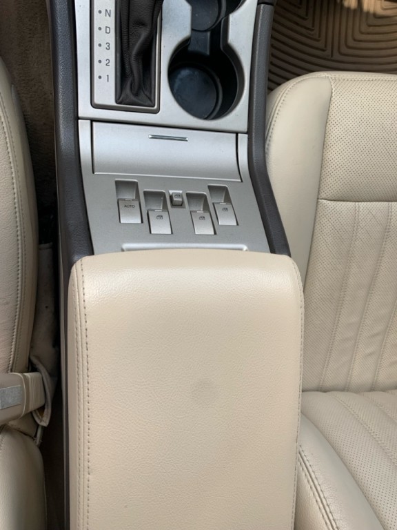 2003 Lincoln Aviator Image 20