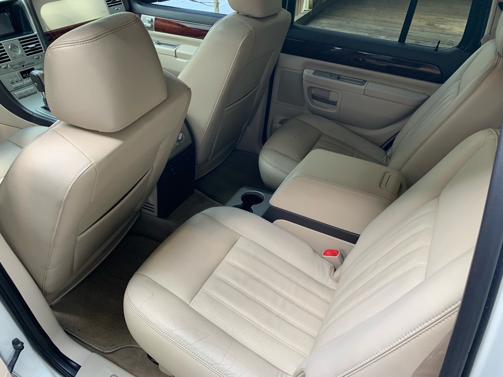 2003 Lincoln Aviator Image 23