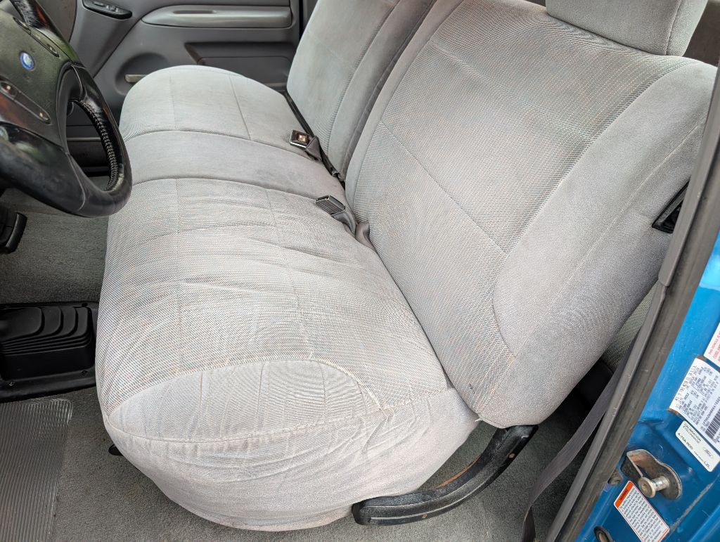 1994 Ford F-250 Image 9