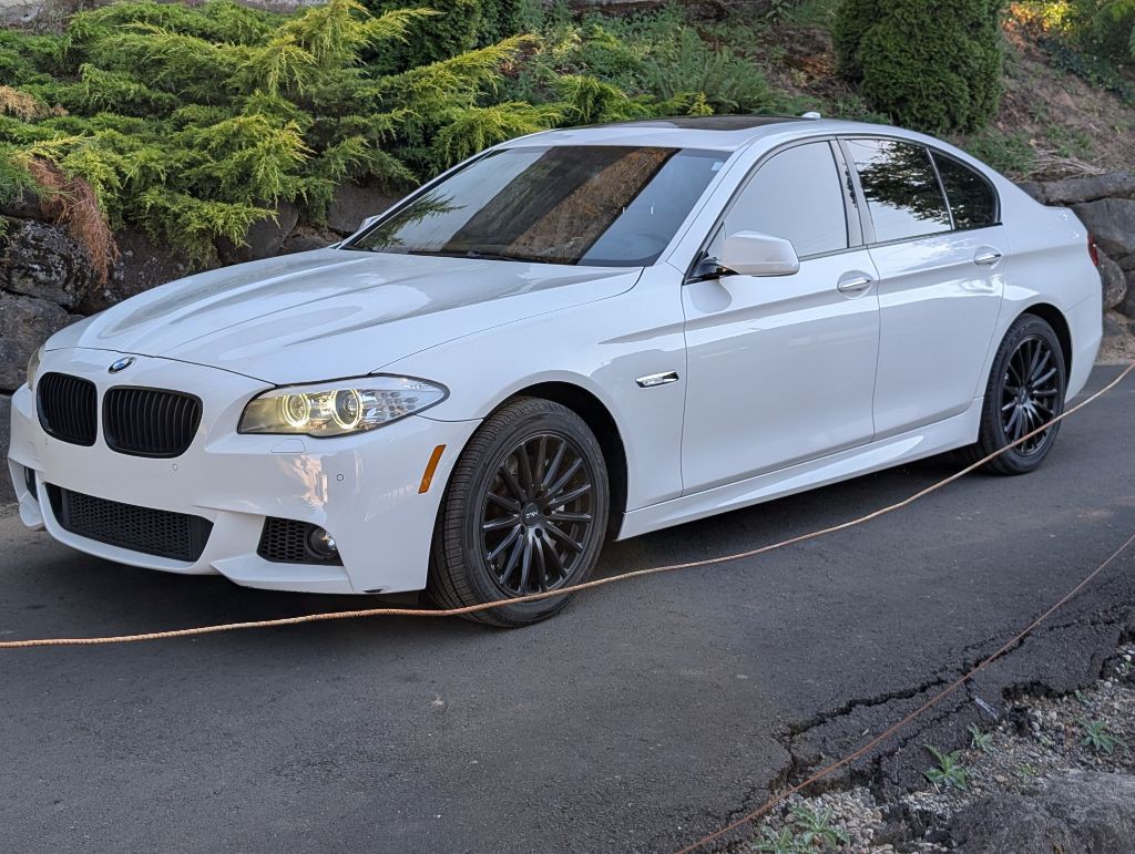 2013 BMW 5 Series Image 6