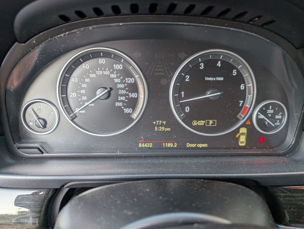 2013 BMW 5 Series Image 14