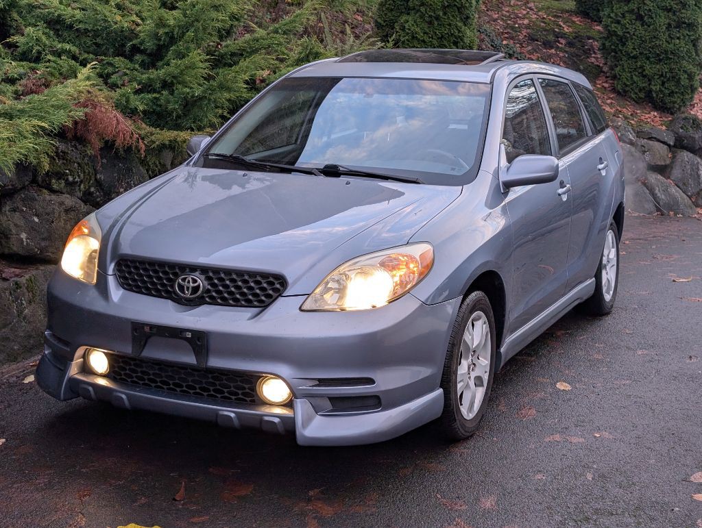 2004 Toyota Corolla Image 2