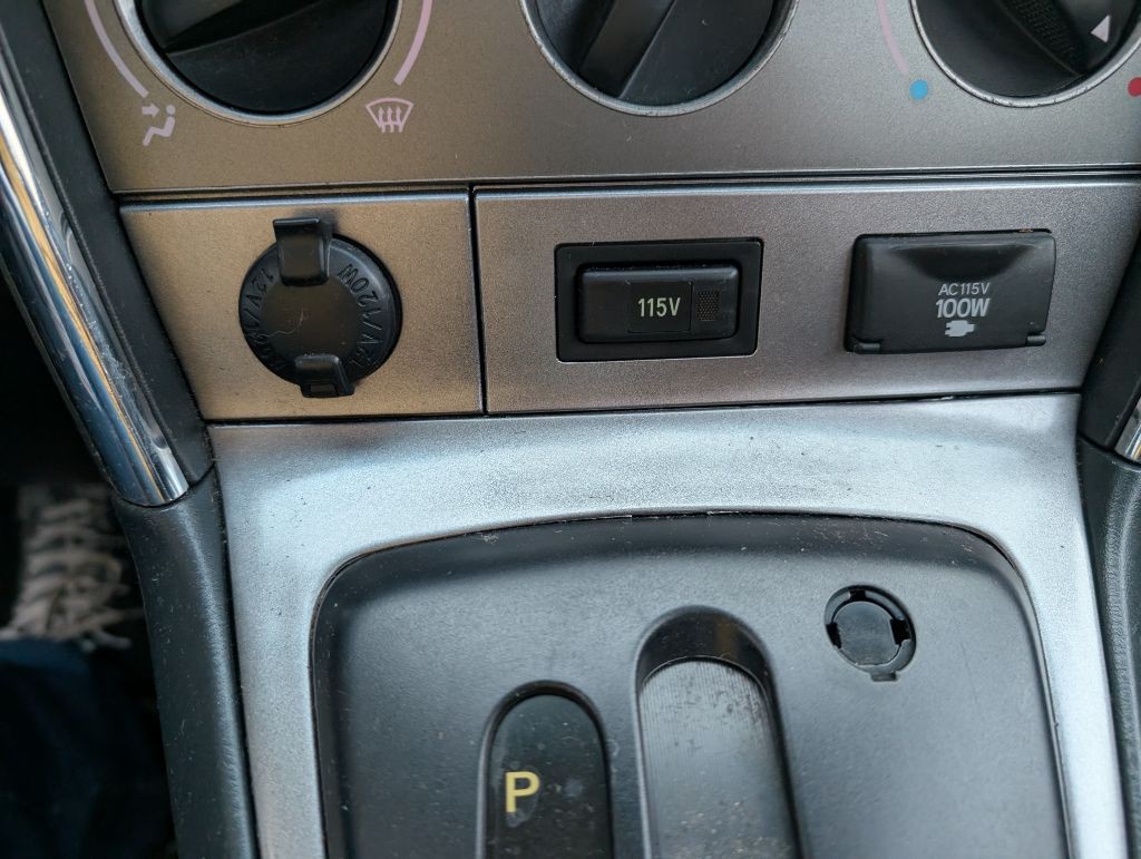 2004 Toyota Corolla Image 8