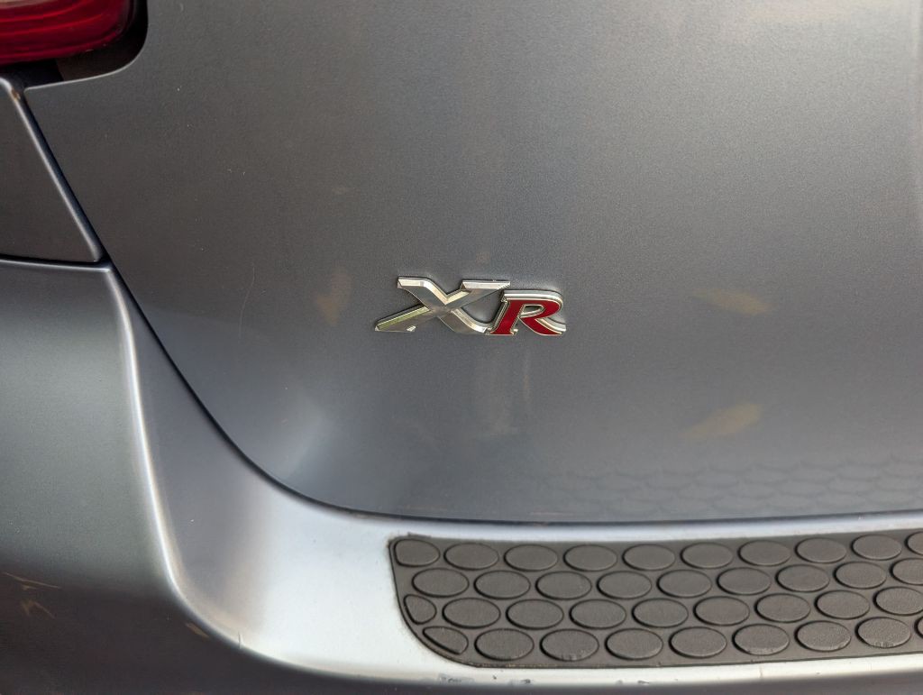 2004 Toyota Corolla Image 15