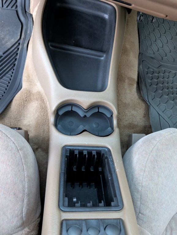 2002 Chevrolet Blazer Image 10