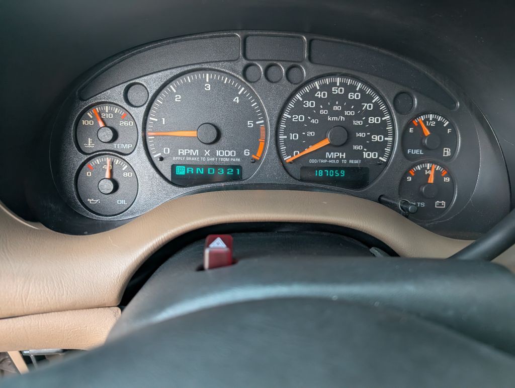 2002 Chevrolet Blazer Image 11