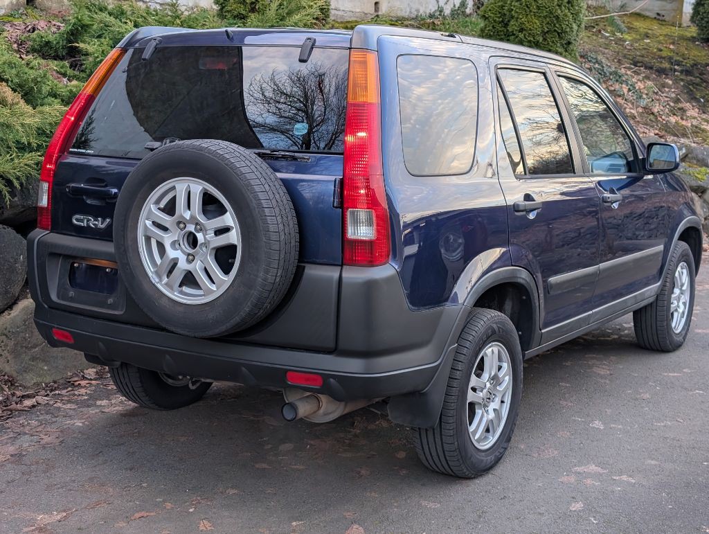 2004 Honda CR-V Image 1