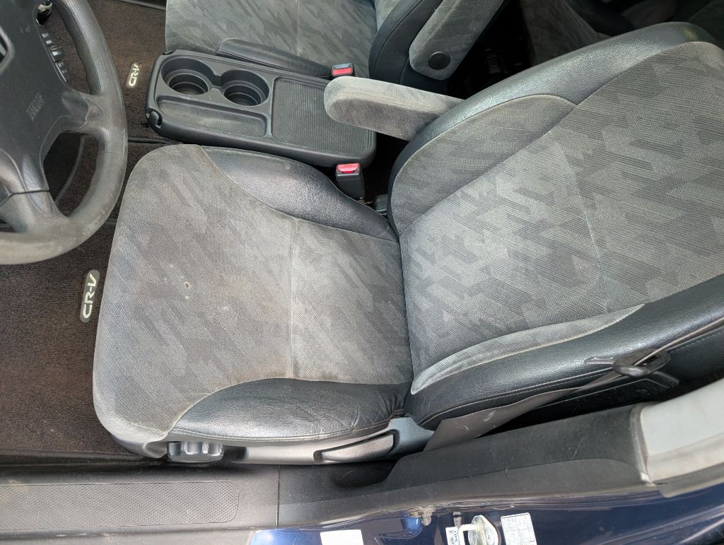 2004 Honda CR-V Image 8