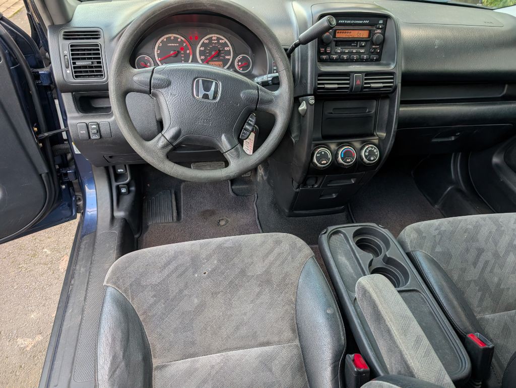 2004 Honda CR-V Image 9