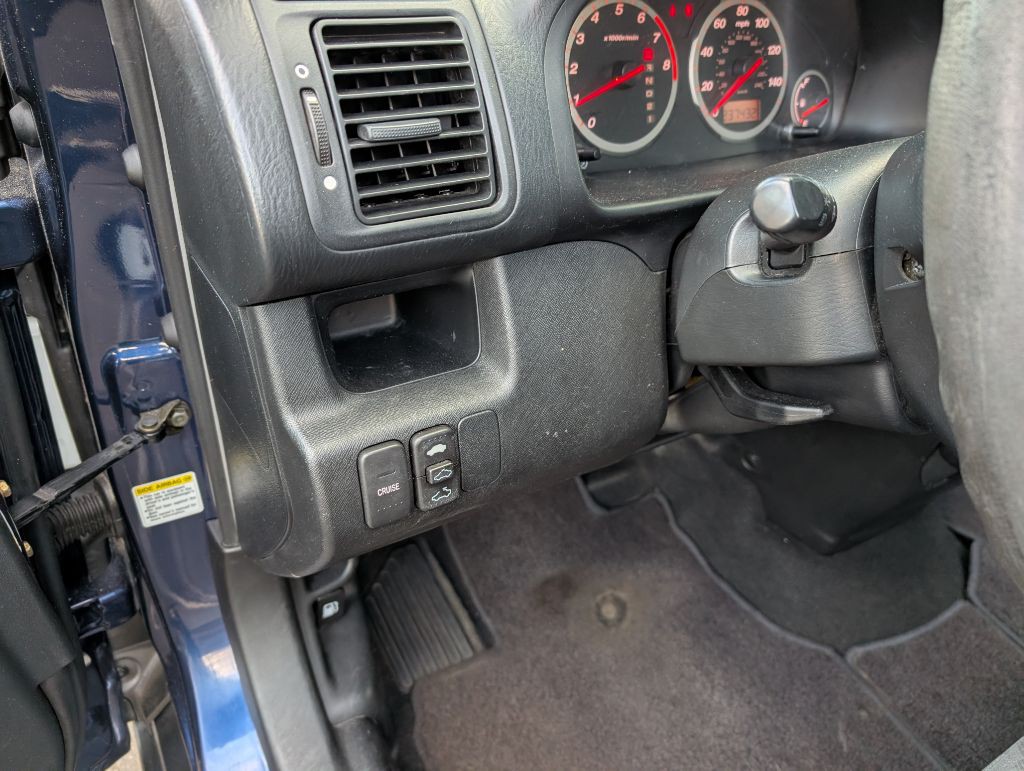 2004 Honda CR-V Image 12