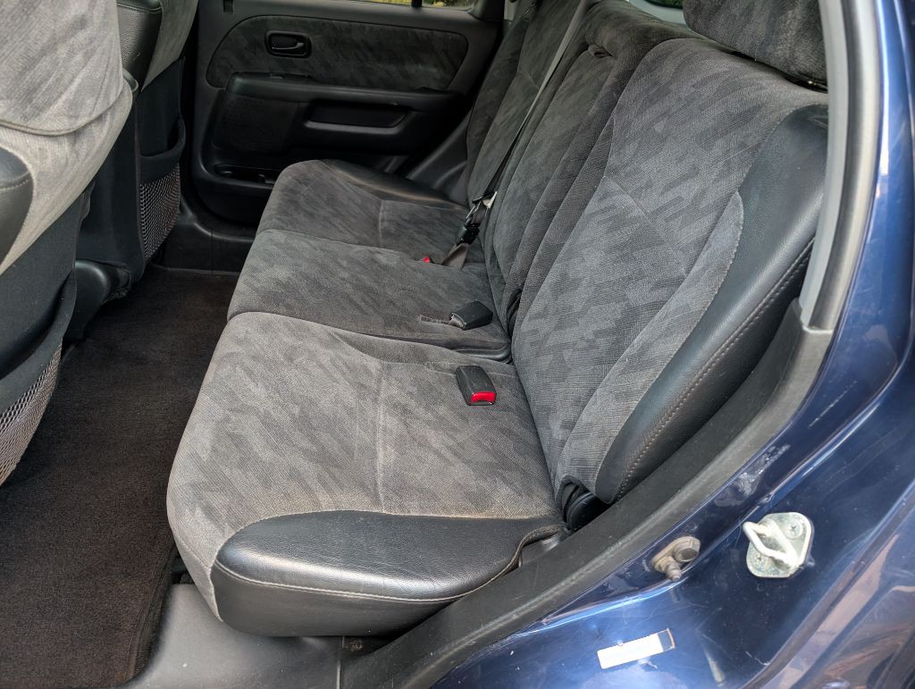 2004 Honda CR-V Image 13