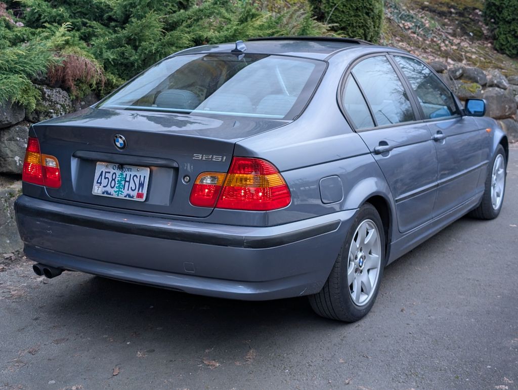 2005 BMW 3 Series Image 3