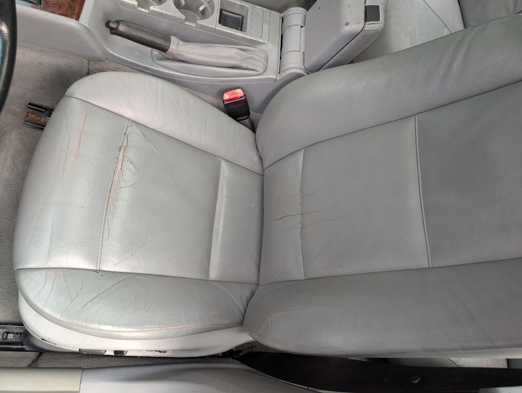 2005 BMW 3 Series Image 8