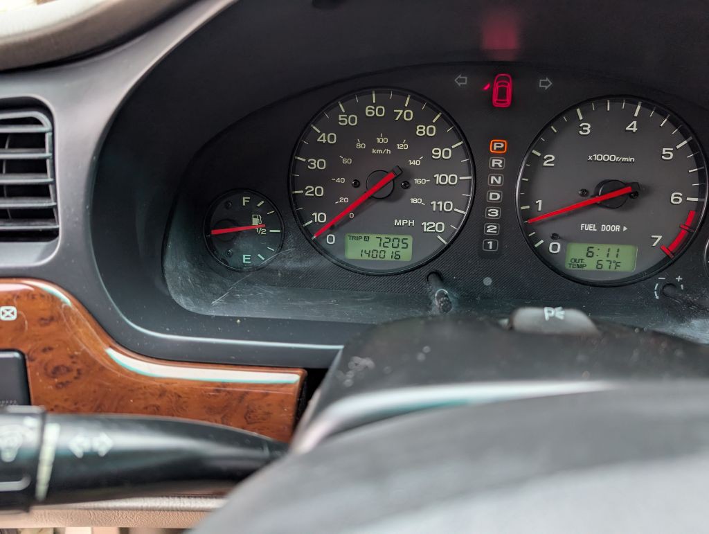 2002 Subaru Legacy Image 12