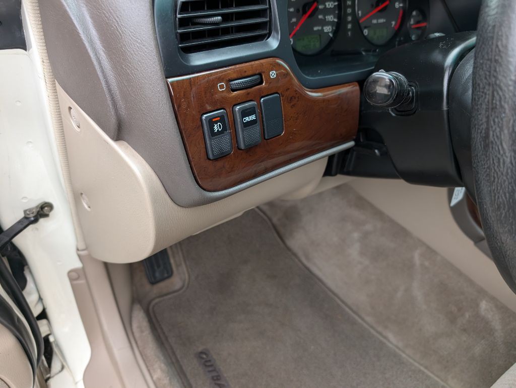 2002 Subaru Legacy Image 13