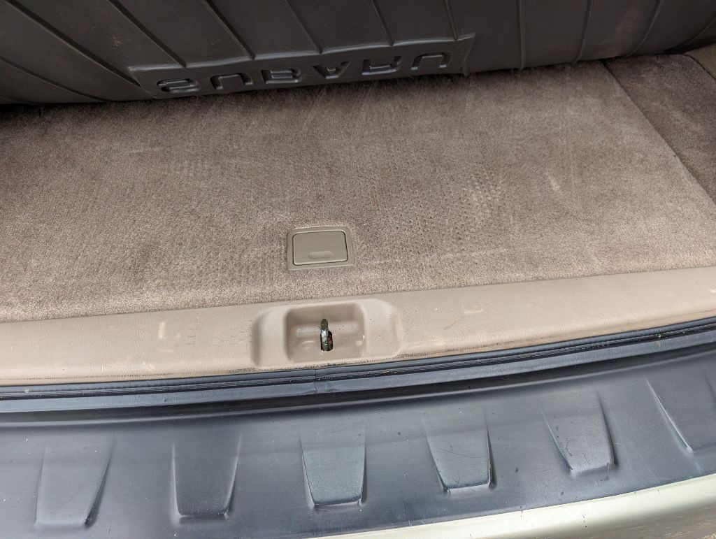 2002 Subaru Legacy Image 17