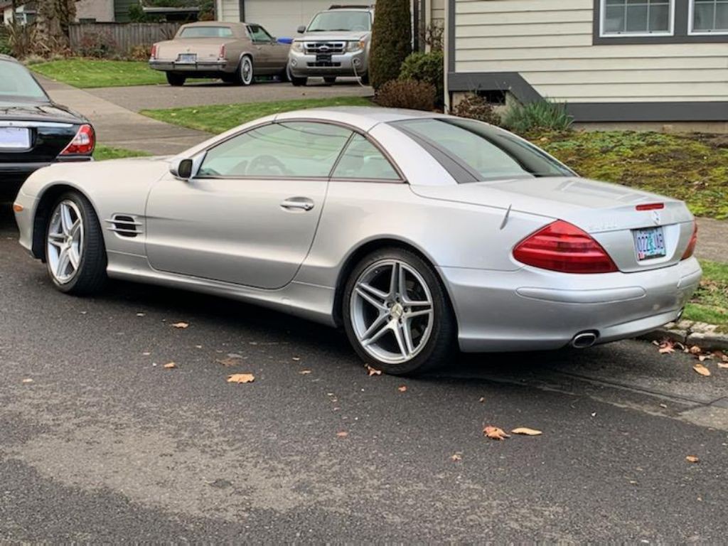2004 Mercedes-Benz SL-Class Image 3