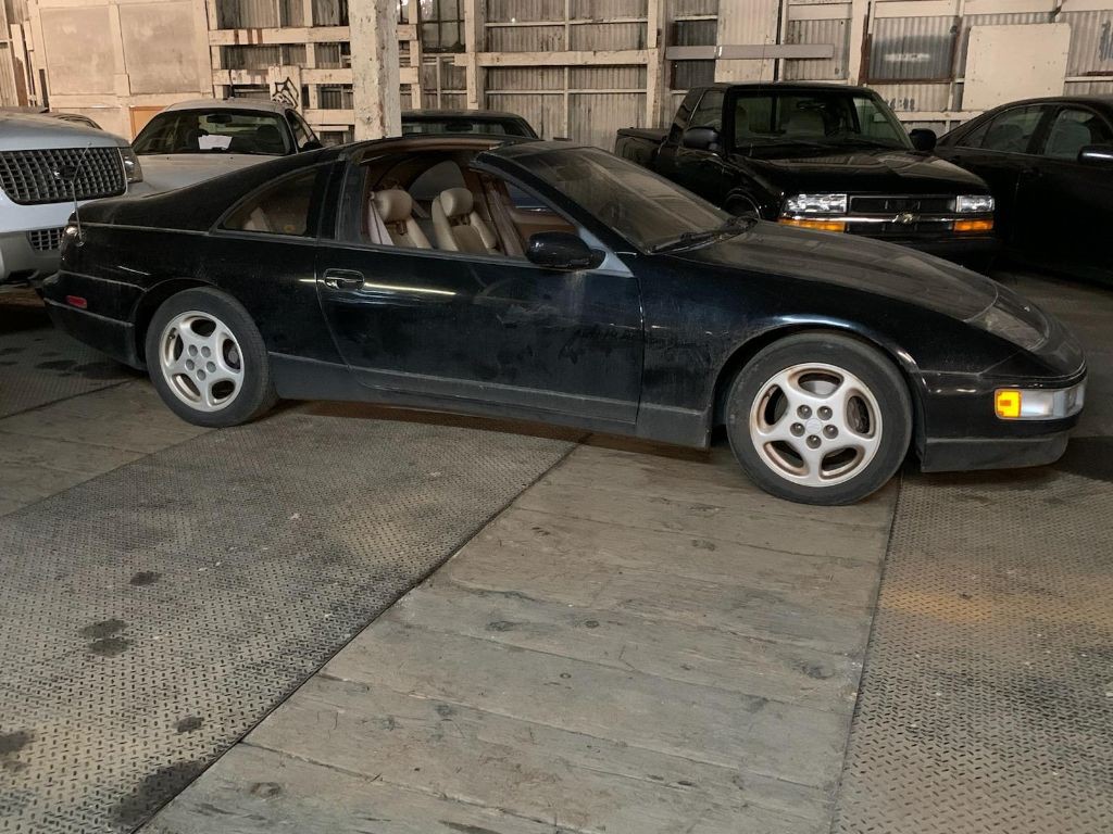 1993 Nissan 300ZX Image 1