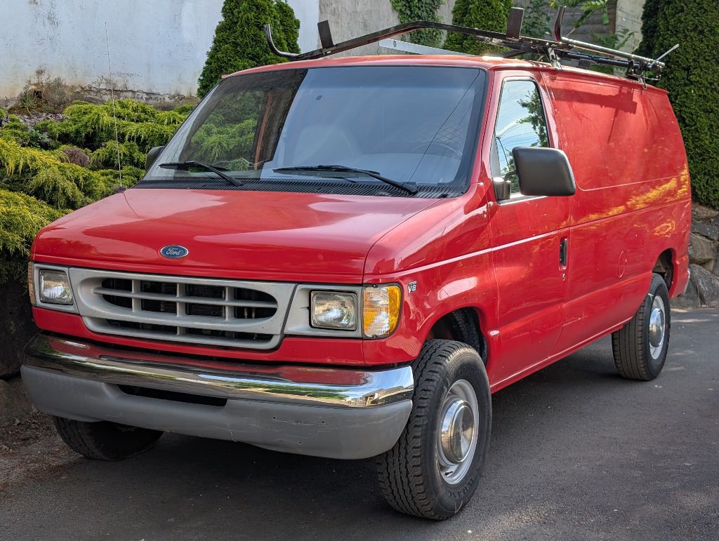 1997 Ford Econoline Image 2