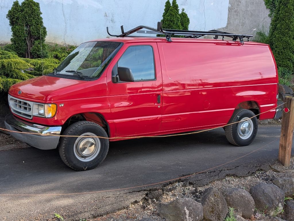 1997 Ford Econoline Image 6