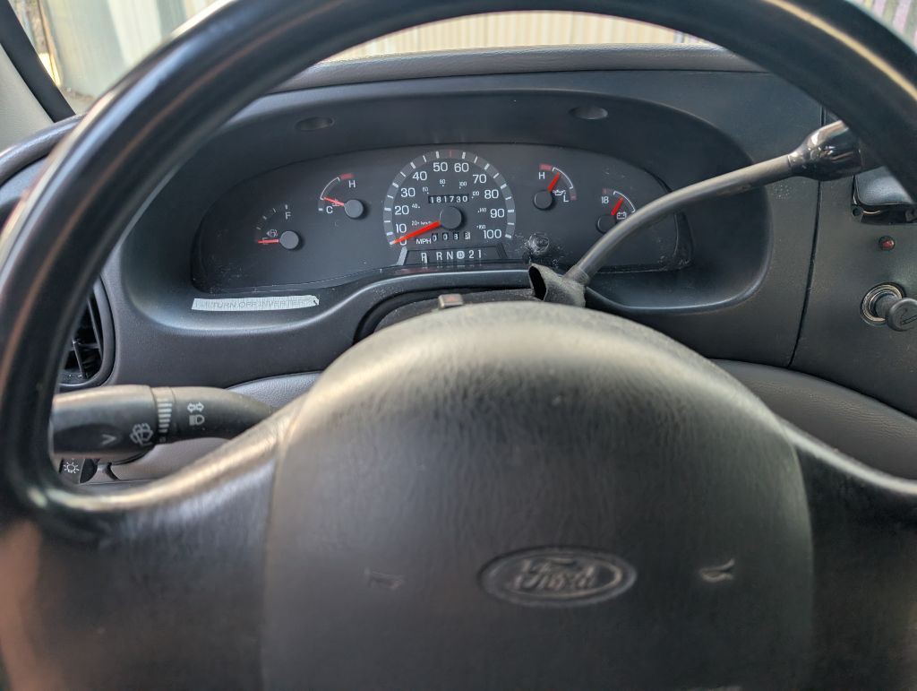 1997 Ford Econoline Image 8