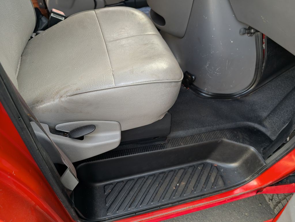 1997 Ford Econoline Image 20