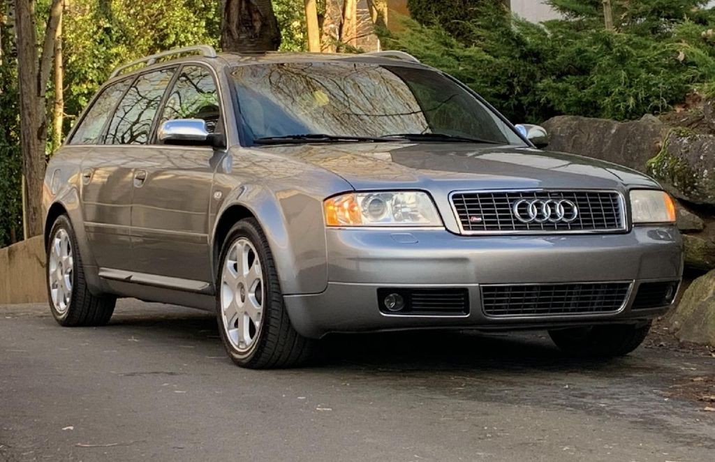 2002 Audi S6 Image 1