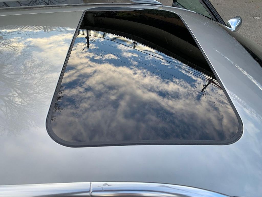 2002 Audi S6 Image 8