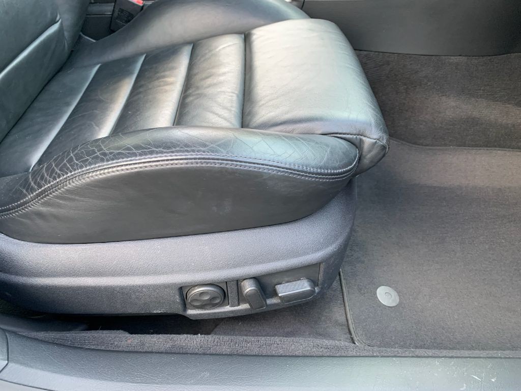 2002 Audi S6 Image 13