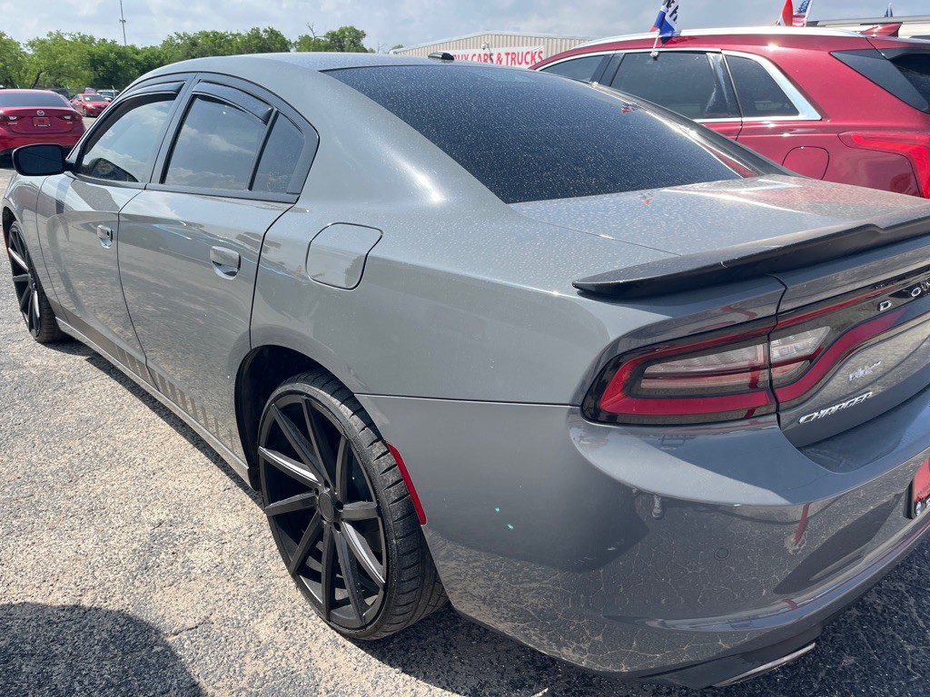 2018 Dodge Charger Image 4