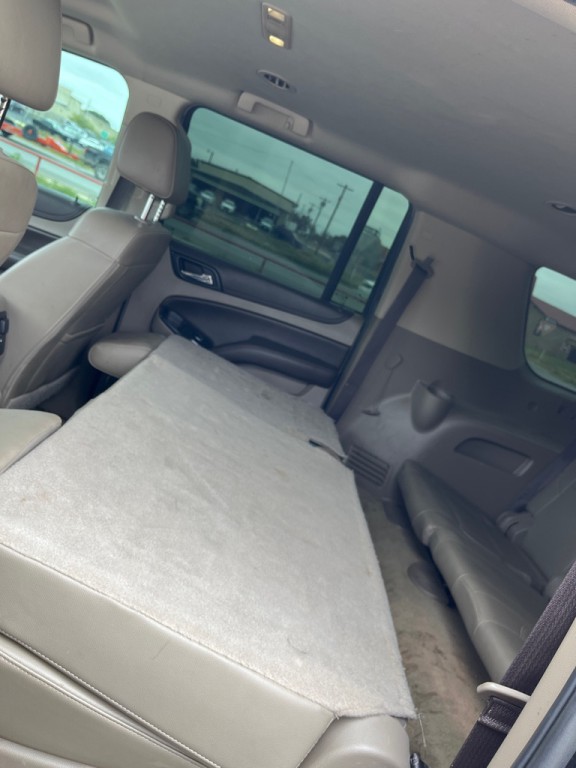 2018 Chevrolet Suburban Image 6