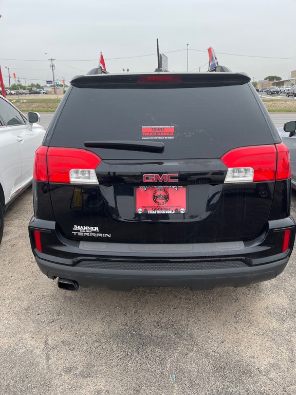 2017 GMC Terrain Image 4