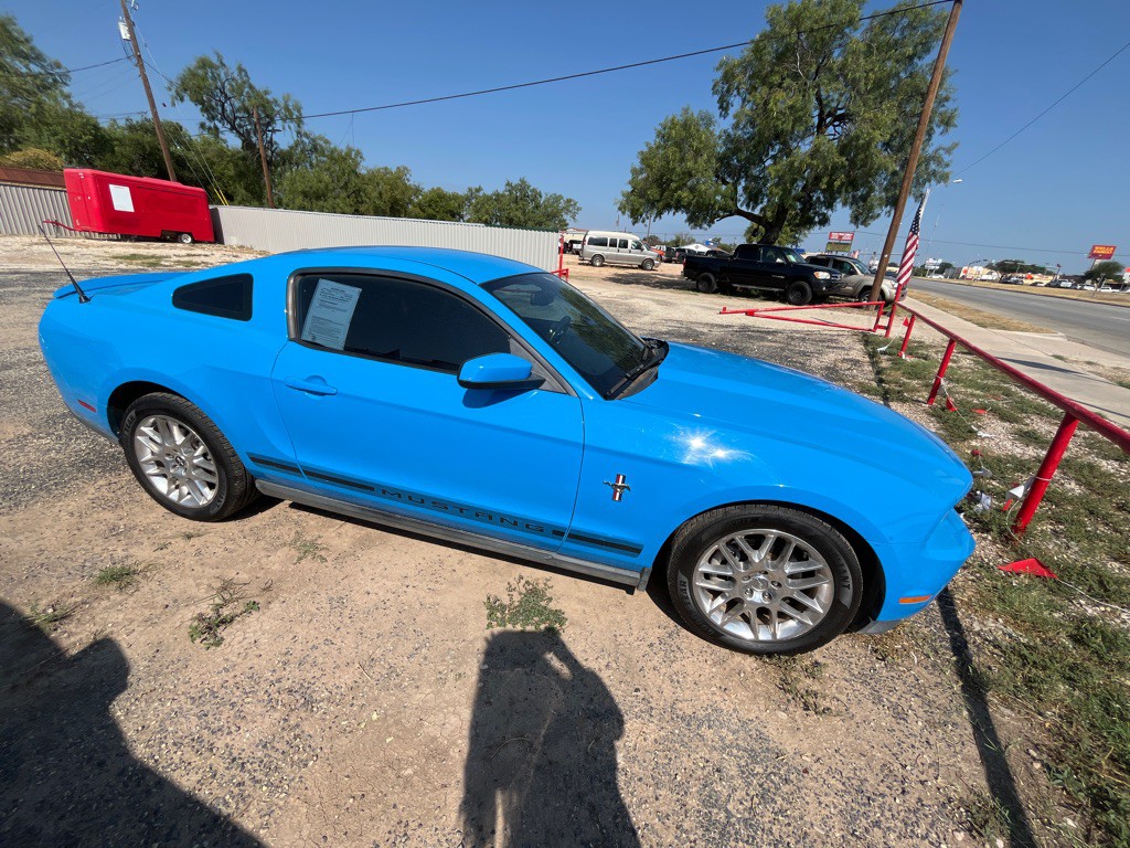 2012 Ford Mustang Image 3