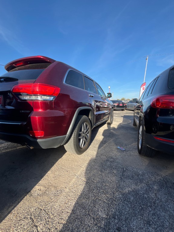 2017 Jeep Grand Cherokee Image 8