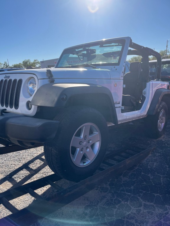 2016 Jeep Wrangler Image 9
