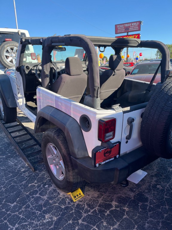 2016 Jeep Wrangler Image 10