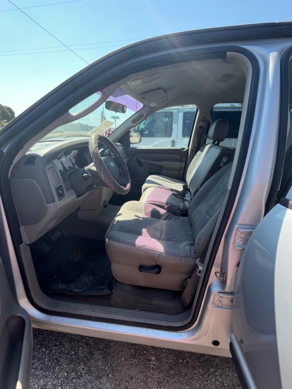 2004 Dodge Ram 1500 Image 6