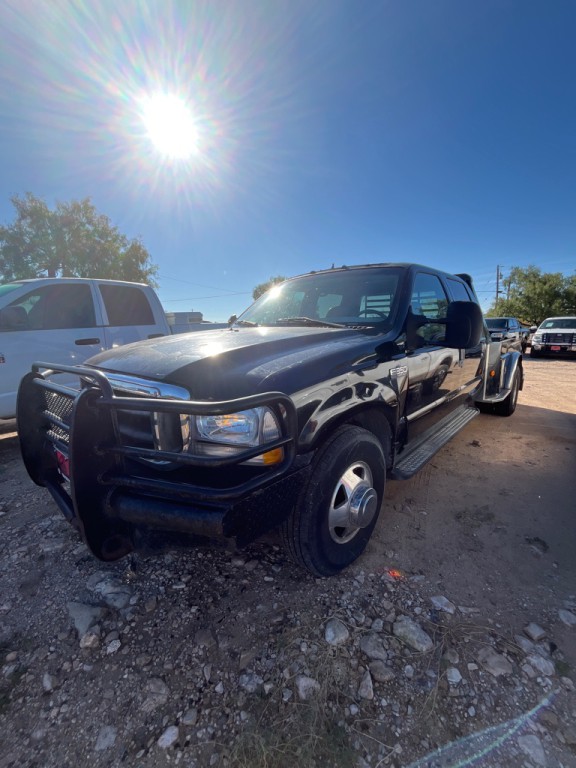 2003 Ford F-350 Image 1