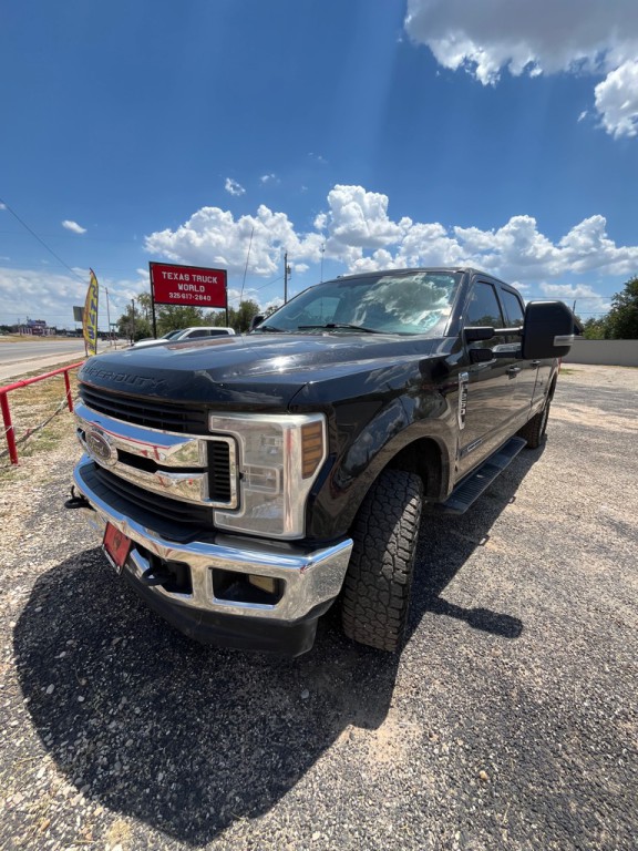 2019 Ford F-250 Image 1