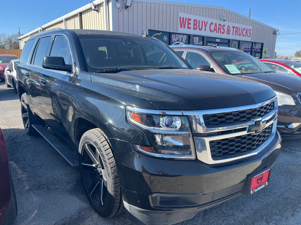 2016 Chevrolet Tahoe Image 2